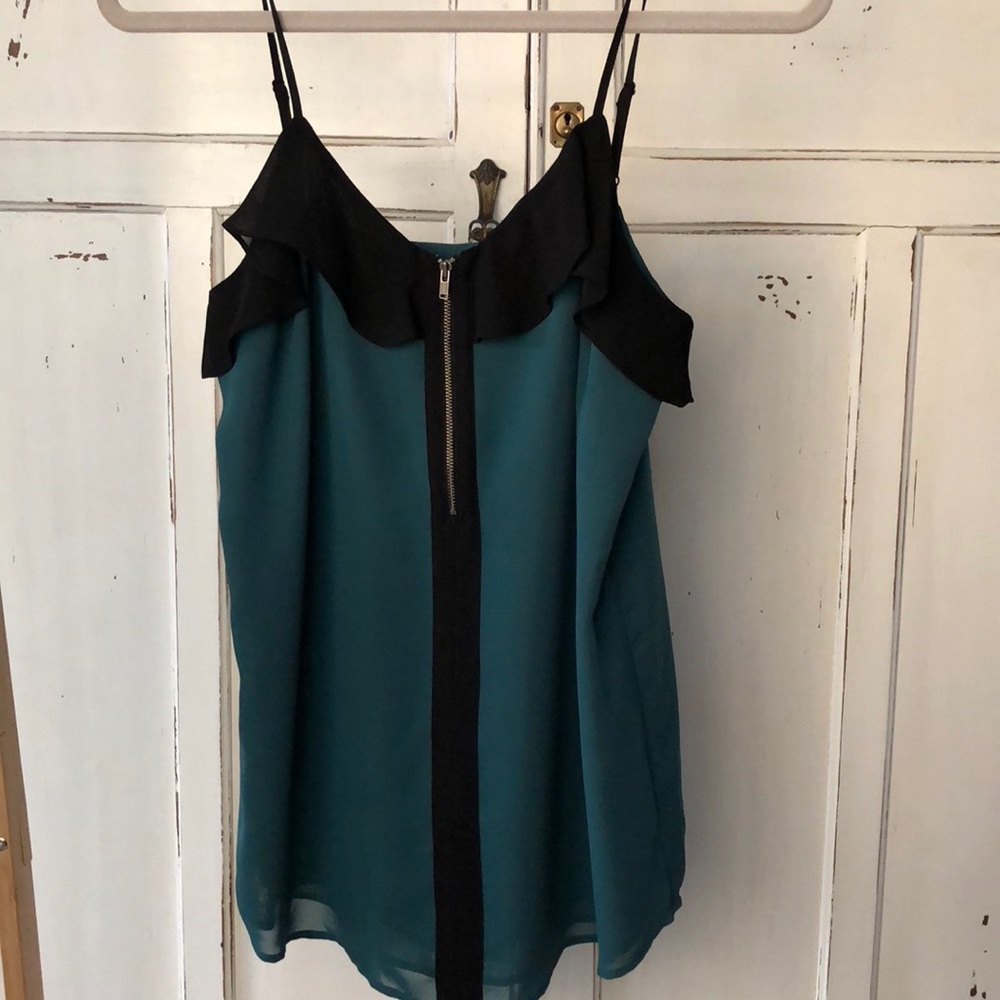 Halogen ruffled tank